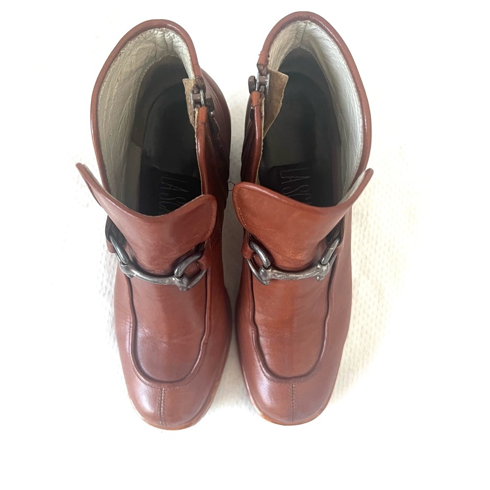 LA SCARPA Brown Genuine 
Leather Ankle Boots with Silver Buckle - Picture 4 of 10